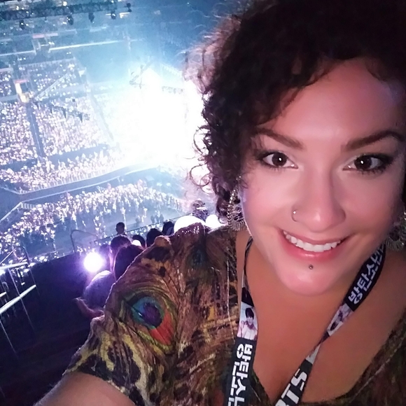 Meet your Posher, Abigaile - Picture 6 of 7